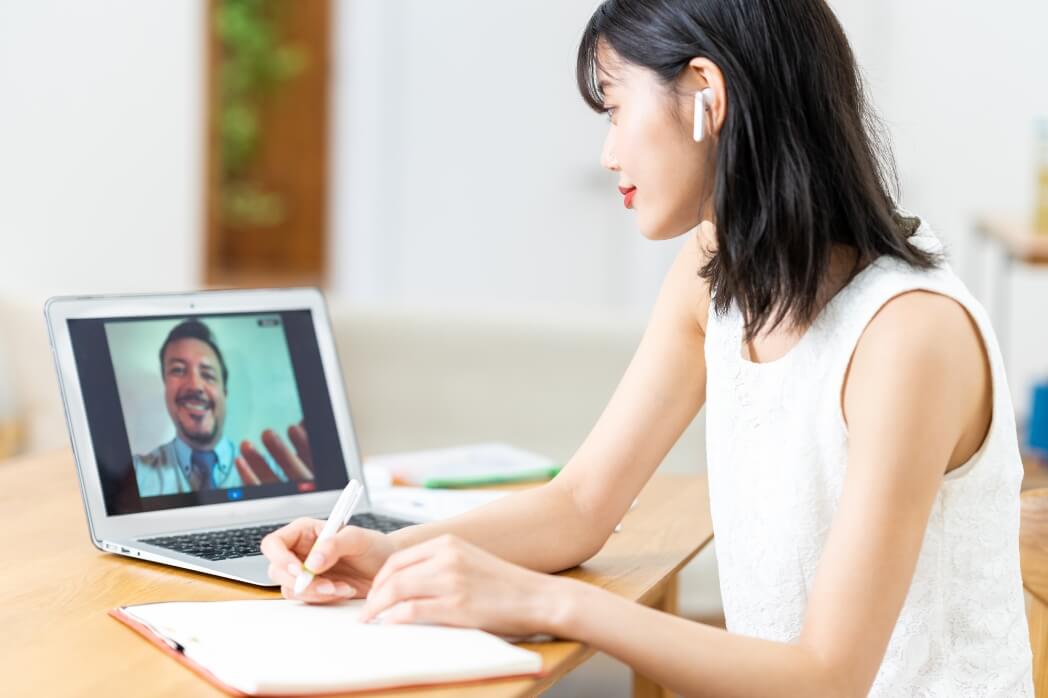 入金の催促や事務的な手間も減り助かってます